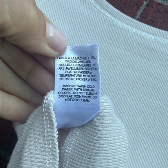 Garage Women’s Ribbed Long Sleeve Cropped Top Beige Seam Detail Size XS/S - Picture 6 of 6